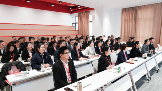 項目量質(zhì)攀新高，掀起“大干100天”競賽高潮！12月上旬，集團成功通過49個優(yōu)質(zhì)投資選址項目