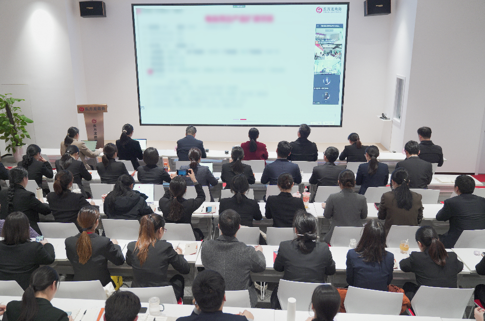 全力搶項(xiàng)目，拓市場，拼落地！12月上旬，集團(tuán)成功通過34個(gè)優(yōu)質(zhì)投資選址項(xiàng)目