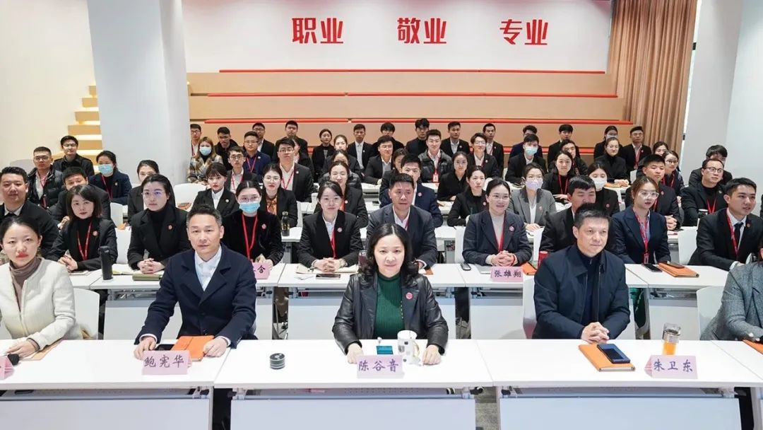 集中火力強(qiáng)開發(fā)，凝心聚力攻落地！3月中旬，集團(tuán)26個(gè)優(yōu)質(zhì)投資選址項(xiàng)目通過評(píng)估